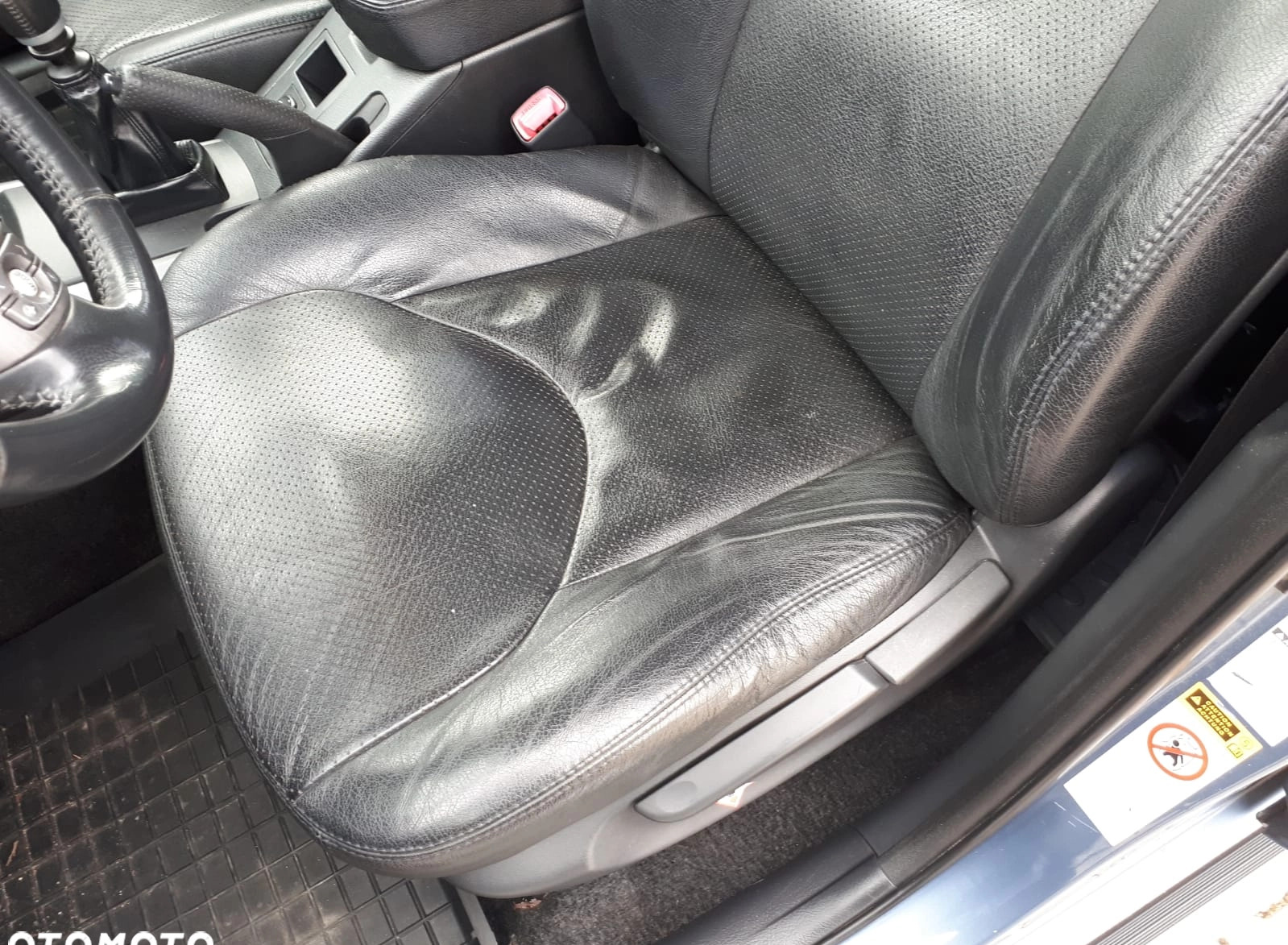 Toyota RAV4 cena 27800 przebieg: 233000, rok produkcji 2007 z Legnica małe 232